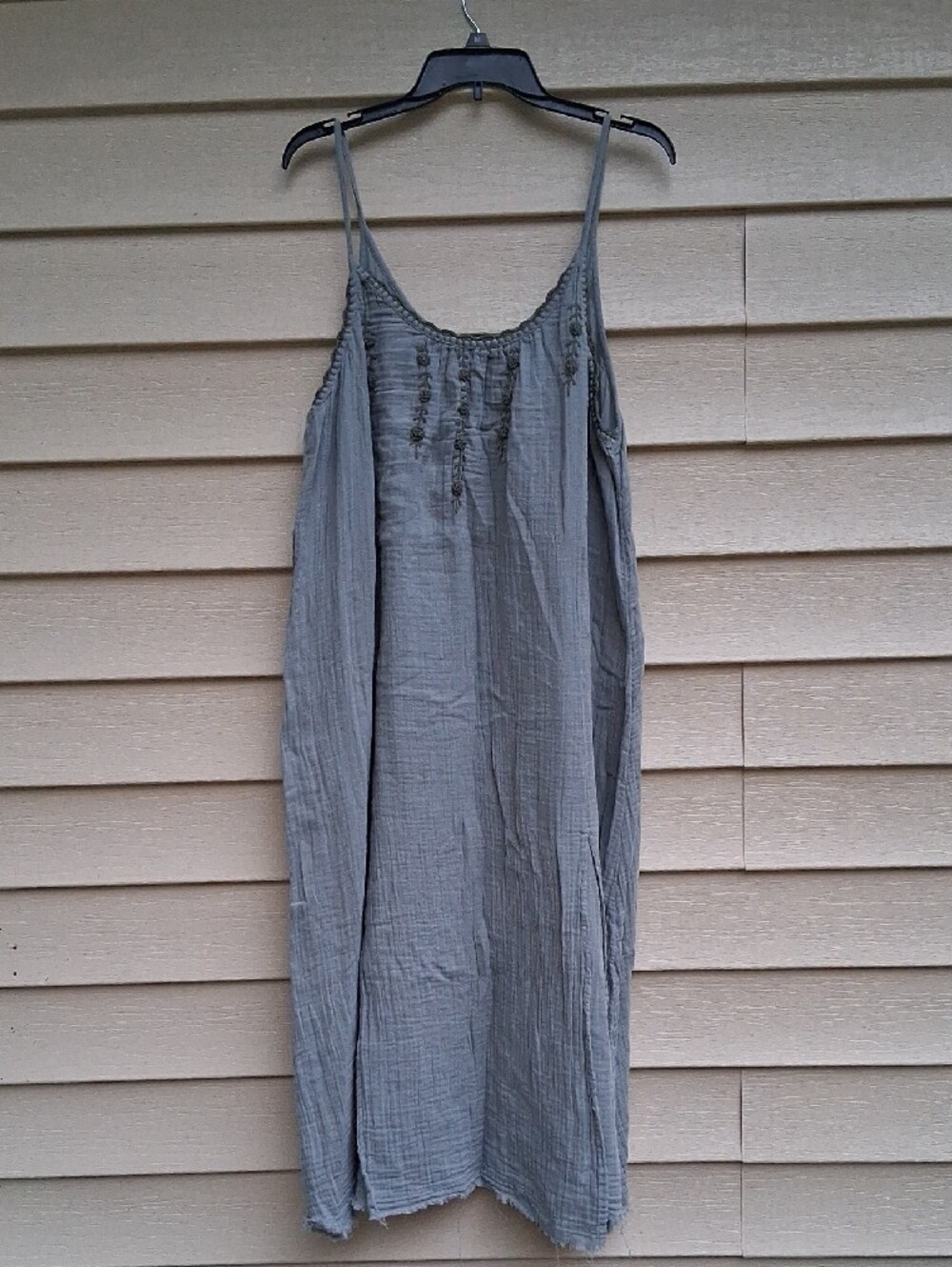 NATURAL LIFE Gray Spaghetti-Strap Gauze Maxi Dress - Picture 2 of 12